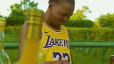 feat-img-Pasame-La-Botella